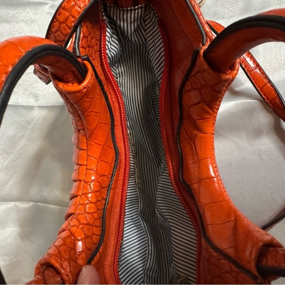 Croc-Embossed Orange Handbag - Picture 8 of 9